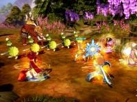 宇峻奥汀旗下经典RPG游戏《幻想三国志5》官方公开了两段演示视频，为我们展示了“严朔”和“夜穹音”两名角色的战斗画面。