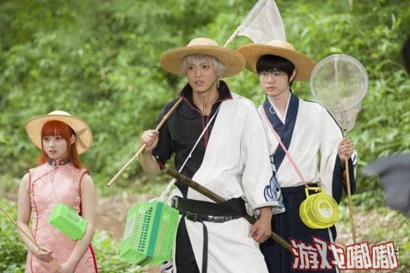 《银魂2》已经确定将于今年8月17日在日本上映，而且还是原班人马出演， 官方也在近日公开了宣传海报，一起来看一下。