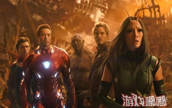 近日，罗素兄弟在采访中否认之前外媒Cosmicbooknews爆料的《复仇者联盟4》的完整标题：Avengers: Endgame，并表示灭霸在续集中变成一个英雄。