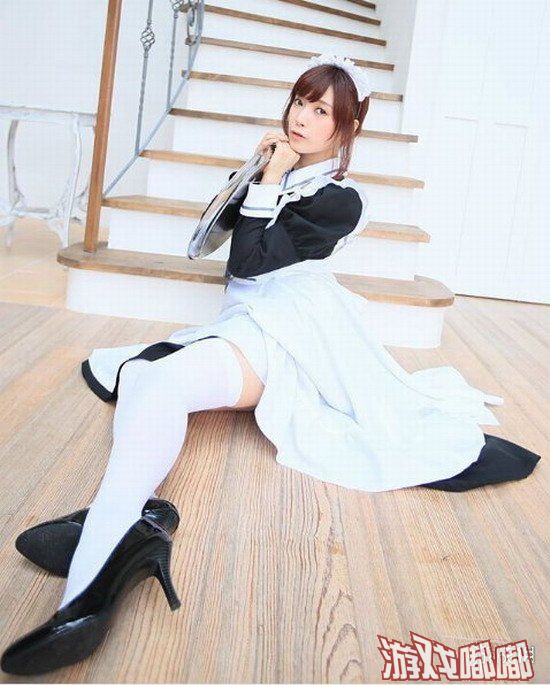不久前就是日本的“女仆之日”，不少美女都晒出了自己的女仆照，各个都是颜值超标的大长腿，一起来欣赏一下吧！