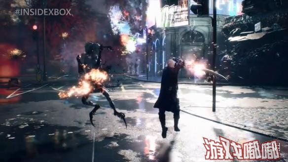 Inside Xbox采访《鬼泣5（Devil May Cry V）》的总监伊津野英昭的视频中出现新实机演示，尼禄酷炫机械臂大杀四方。