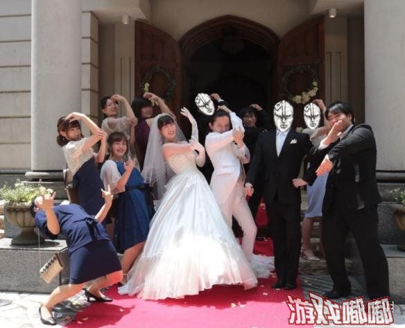 一场别出心裁的婚礼能让人印象深刻，近日，日本一对新人就举行了一场JOJO主题婚礼，婚礼所有细节都和《JoJo的奇妙冒险》有关，非常的有趣，一起来感受一下吧。