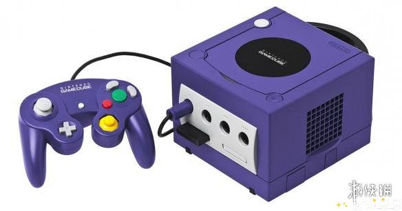最近任天堂注册了一系列新商标，其中包括很久以前的GameCube。有可能他们正在开发新的GameCube Mini主机。同时，传言还说他们还在开发N64 Mini。