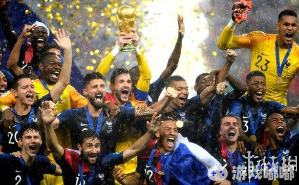本届世界杯开赛前EA出品的《FIFA 18》即对本届世界杯的赛况进行了一次模拟，最终结果为法国夺冠。