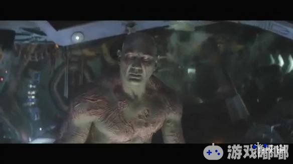 《复仇者联盟3：无限战争》首曝删减片段。镜头聚焦银河护卫队，还有三段未公开片段，敬请期待。
