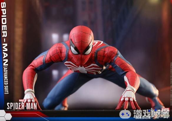 PS4《漫威蜘蛛侠》推出了一款全新的手办，小虫身穿游戏中的高级套装（有白色蜘蛛的那款）姿势凛然，一起来欣赏一下吧！