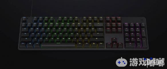 今日10点，小米游戏键盘正式开售，104键键盘，PBT+PC等材料制成的双色注塑键帽经久耐用，透光设计，RGB动态光效，两种垫脚。