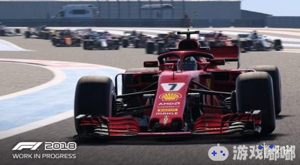 《F1 2018》第三段预告片对现实世界进行真实还原的情境，在视效和拟真度各方面都尽量让玩家有种F1的感觉。