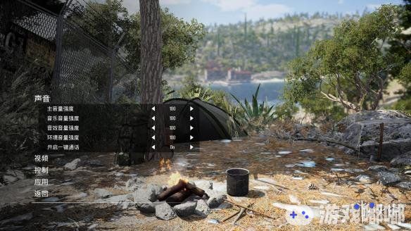 《人渣（SCUM）》游戏的背景设定类似于电影《死亡飞车》，玩家们将扮演一座监狱岛上的囚犯，在小岛上进行求生游戏。