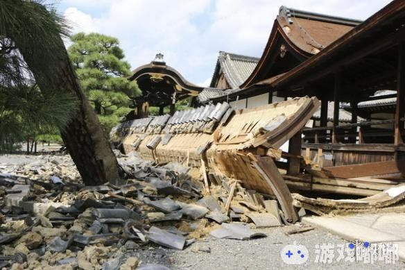 日本京都发生25年来最强台风！许多建筑被毁人员伤亡惨重！而京都任天堂总部的巨型“Nintendo”招牌也受到了损害，首字母“N”字被吹走了！