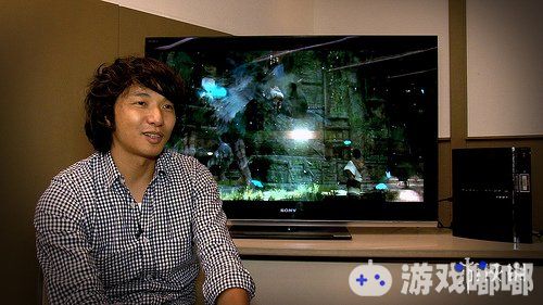 著名游戏制作人上田文人近日接受了Famitsu杂志的采访，采访中他确认了自己的独立游戏工作室正在开发一款规模类似于《最后的守护者》这样的大型游戏，一起来了解下吧！