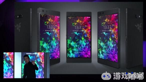 雷蛇最新一代游戏专用手机《Razer Phone 2》最新官方渲染图公布，手机额头、下巴的宽度依然十分感人。