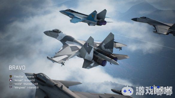 今天，《皇牌空战7：未知空域》的发行商万代南梦宫放出了《皇牌空战7：位置空域》的多人模式详细信息。游戏的多人模式最多可支持8人对战！