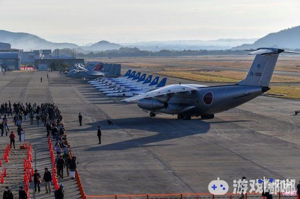 日本11月18日在岐阜空军基地举办了《岐阜基地航空展2018》的航空展的，展示了多架战机，一起来看看吧。