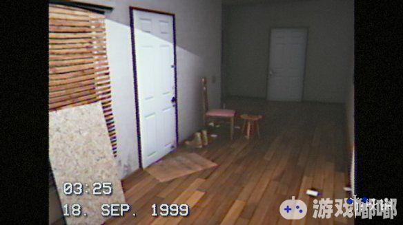 98DEMAKE近日公布了录像机风恐怖游戏新作《2000年12月（DECEMBER 2000）》，并放出40秒的预告。一起来看看吧！