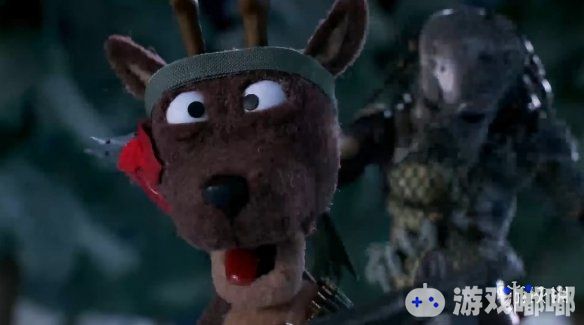 铁血战士圣诞麋鹿大乱斗的动画短片是为了庆祝即将到来的圣诞节，这可比正片暴力多了！