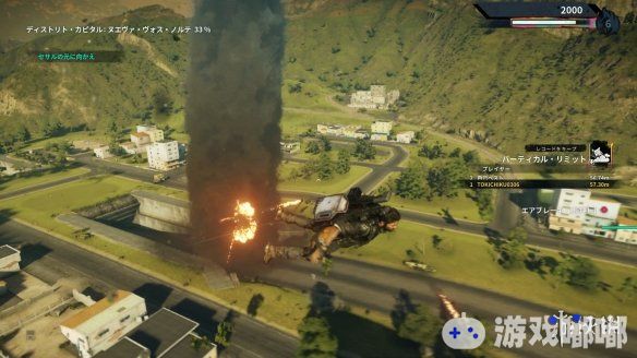 在本月初发售的第三人称动作冒险游戏《正当防卫4》中，各种爆炸是游戏中非常重要的元素，近日就有日本玩家制作了一个游戏中的100个爆炸场景合集，一起来看看吧！