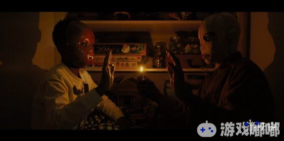 《逃出绝命镇》在2017年的奥斯卡上大放异彩，导演乔丹·皮尔的最新作品《我们》的恐怖色彩却也不淡，光是预告就让人不寒而栗。